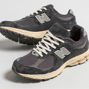New Balance 2002R in Black and Grey Suede